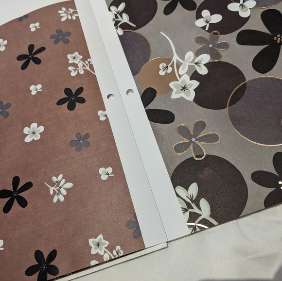 Scrapbooking paper set - Picture 3 of 5